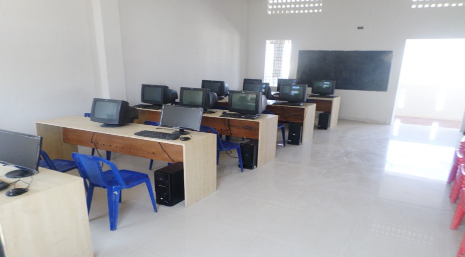 India School Computer Room